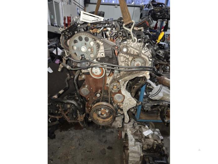 Used Engine Volkswagen Touran (5T1) 2.0 TDI 190 Price € 2.450,00 Margin scheme offered by De Witte Boerderij AutoMotive