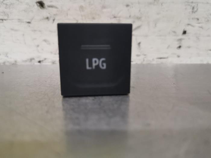Usados Interruptor GPL Dacia Jogger 1.0 TCe 100 Bi-Fuel , ECO-G 12V Precio € 10,00 Norma de margen ofrecido por De Witte Boerderij AutoMotive