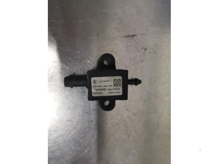Begagnade Sensor (övriga) Mercedes E Estate (S212) E-250 CDI 16V BlueEfficiency,BlueTEC Pris € 20,00 Marginaltabell erbjuds av De Witte Boerderij AutoMotive