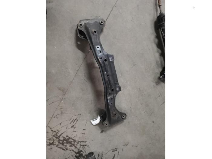 Gebrauchte Motorbalken BMW 3 serie (E46/2) 330 Ci 24V Preis € 50,00 Margenregelung angeboten von De Witte Boerderij AutoMotive