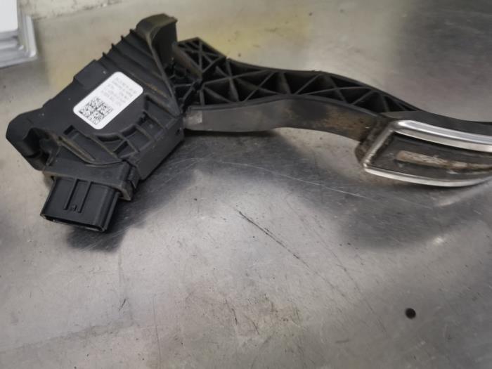 Begagnade Gaspedalsensor Volkswagen Golf VII (AUA) 1.2 TSI 16V Pris € 10,00 Marginaltabell erbjuds av De Witte Boerderij AutoMotive