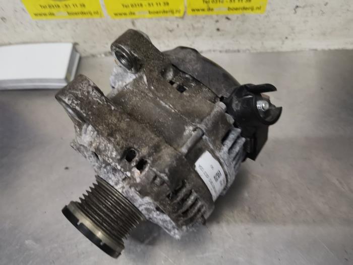 Gebrauchte Dynamo Ford Fiesta 7 1.0 EcoBoost 12V 100 Preis € 25,00 Margenregelung angeboten von De Witte Boerderij AutoMotive