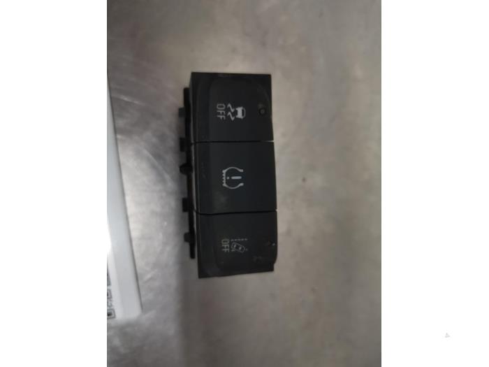 Begagnade Tryckströmvakt Opel Crossland (X) 1.2 Turbo 12V Euro 6 Pris € 15,00 Marginaltabell erbjuds av De Witte Boerderij AutoMotive