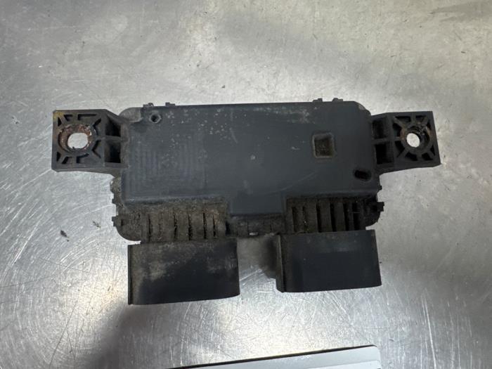 Usagé Module pompe carburant Mercedes A (177.0) 2.0 A-250 Turbo 16V Prix € 20,00 Règlement à la marge proposé par De Witte Boerderij AutoMotive