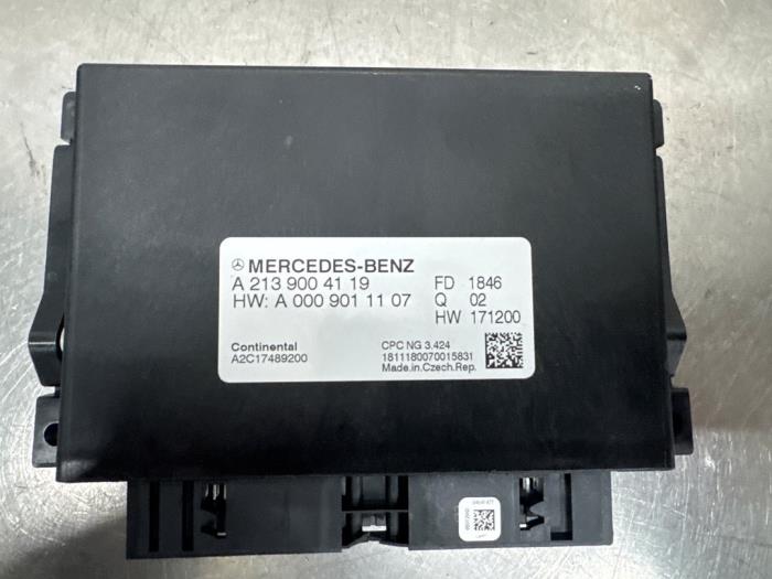 Automatic gearbox computer Mercedes A (177.0), 2018 / 2026 2.0 A-250 Turbo 16V, Hatchback, Petrol, 1.991cc, 165kW (224pk), FWD, M260920, 2018-03 / 2026-12, 177.046 (Used)