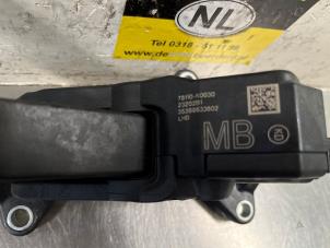 Gaspedalposition Sensor van een Toyota Yaris IV (P21/PA1/PH1) 1.5 12V Hybrid 115 2023
