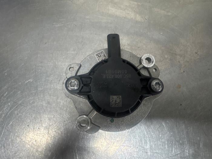 Begagnade Kamaxelsensor Volkswagen Polo VI (AW1) 1.0 TSI 12V Pris € 20,00 Marginaltabell erbjuds av De Witte Boerderij AutoMotive