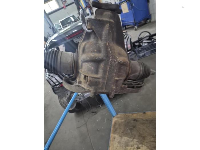 Gebrauchte Differential hinten Mercedes Vito (639.6) 3.0 120 CDI V6 24V Preis € 350,00 Margenregelung angeboten von De Witte Boerderij AutoMotive