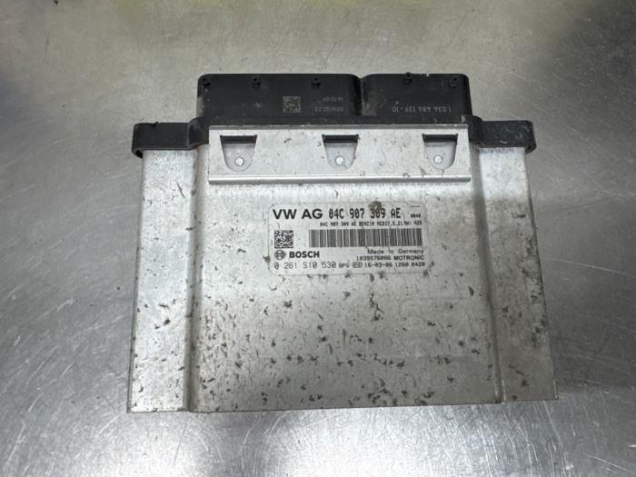 Engine management computer from a Seat Ibiza ST (6J8) 1.0 EcoTSI 12V 2016