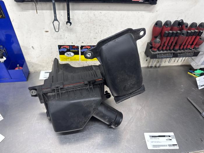 Gebrauchte Luftfiltergehäuse Renault Clio V (RJAB) 1.0 TCe 90 12V Preis € 65,00 Margenregelung angeboten von De Witte Boerderij AutoMotive