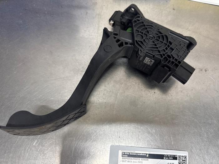 Begagnade Gaspedalsensor Seat Ibiza V (KJB) 1.0 MPI 12V Pris € 10,00 Marginaltabell erbjuds av De Witte Boerderij AutoMotive