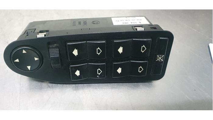 Usados Interruptor combinado de ventanillas BMW 5 serie Touring (E39) 525d 24V Precio € 25,00 Norma de margen ofrecido por De Witte Boerderij AutoMotive