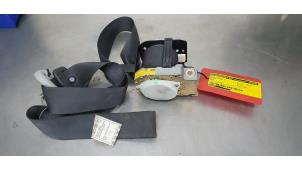 Used Seatbelt tensioner, right Toyota Yaris Price € 25,00 Margin scheme offered by De Witte Boerderij B.V.