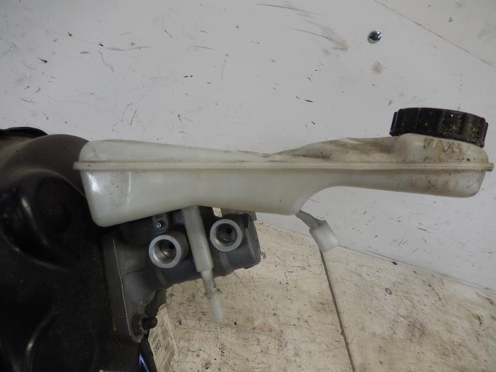 Used Master cylinder Ford Mondeo IV Wagon 2.2 TDCi 16V Price on request offered by De Witte Boerderij AutoMotive
