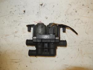 Used Electric heater valve BMW 3 serie (E46/2) 318 Ci Price on request offered by De Witte Boerderij B.V.
