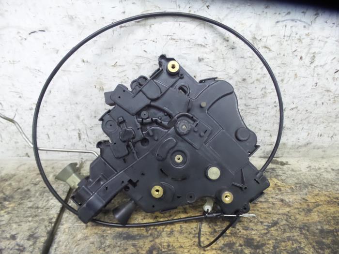 Sliding door lock mechanism, right Volkswagen Transporter T5 2.5 TDi