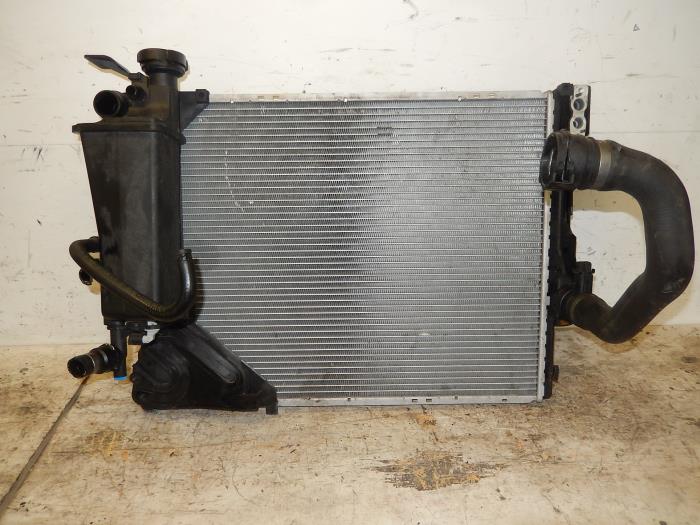 Usagé Radiateur BMW 3-Série Prix sur demande proposé par De Witte Boerderij AutoMotive