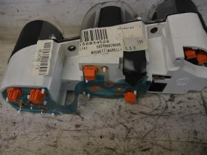 Innerdisplay från en Alfa Romeo 156 (932) 1.9 JTD 2004
