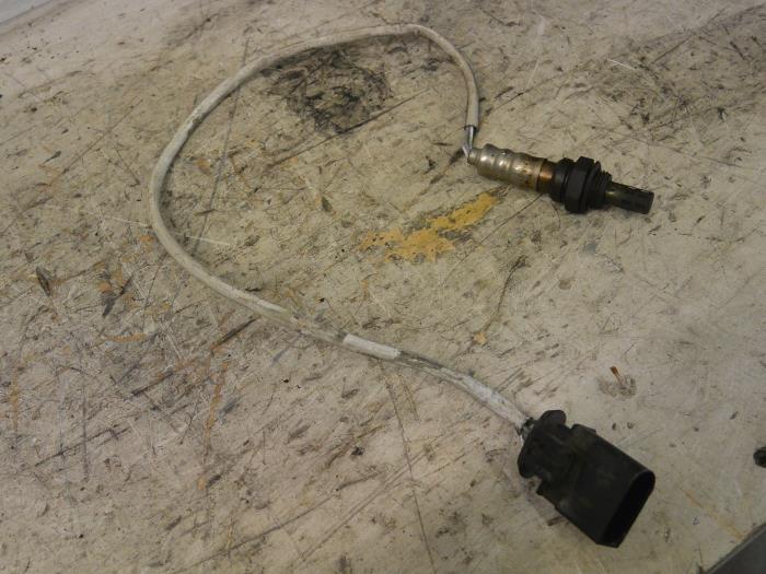 Usados Sonda Lambda BMW Mini (R50/53) 1.6 16V Cooper Precio € 25,00 Norma de margen ofrecido por De Witte Boerderij AutoMotive