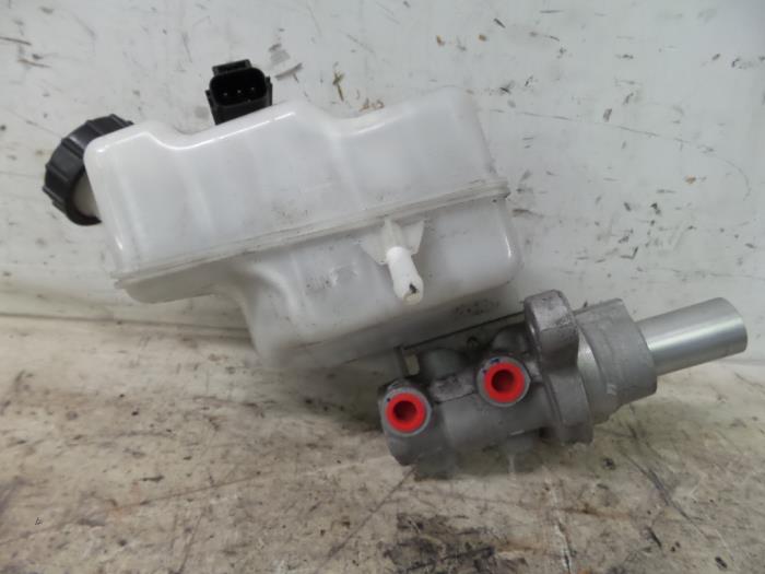 Used Master cylinder Ford Transit 2.2 TDCi 16V Price € 50,00 Margin scheme offered by De Witte Boerderij AutoMotive