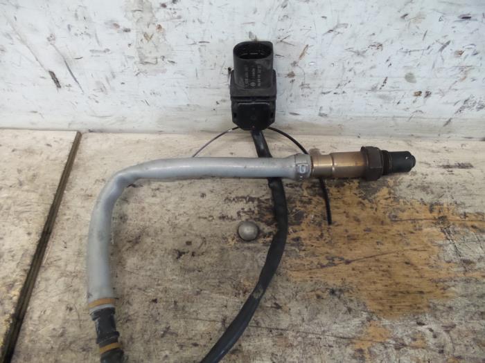 Sonde lambda d'un Volkswagen Passat 2007
