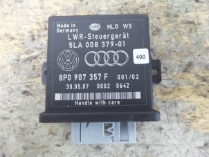 Usagé Ordinateur éclairage Audi A4 Prix € 50,00 Règlement à la marge proposé par De Witte Boerderij B.V.