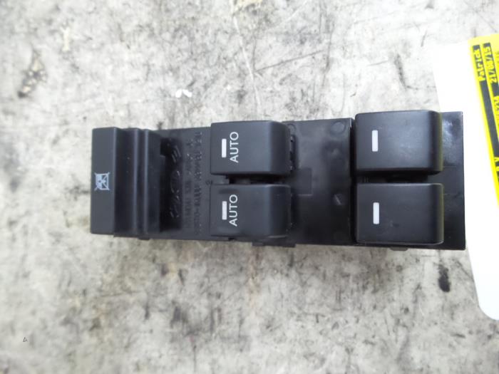 Kia Venga Kombischalter Fenster Vorrat | ProxyParts.de 