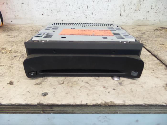 Usagé Module navigation Nissan Primera Prix € 100,00 Règlement à la marge proposé par De Witte Boerderij AutoMotive