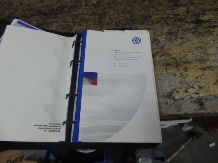 Betriebsanleitung van een Volkswagen Golf IV (1J1) 1.6 16V 2001