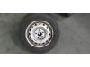 Wheel + tyre from a Opel Vivaro 2.0 CDTI 2007