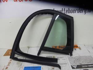 Gebrauchte Zusätzliches Fenster 4-türig links hinten Opel Astra Preis € 50,00 Margenregelung angeboten von De Witte Boerderij B.V.