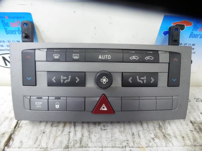 Używane Panel climatronic Citroen C5 II Break (RE) 1.8 16V Cena € 85,00 Procedura marży oferowane przez De Witte Boerderij AutoMotive