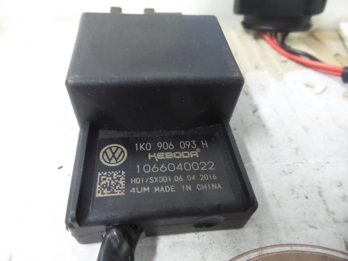 Fuel Pump Control Relay for VW 1K0906093 - China Relay, Fuel Pump