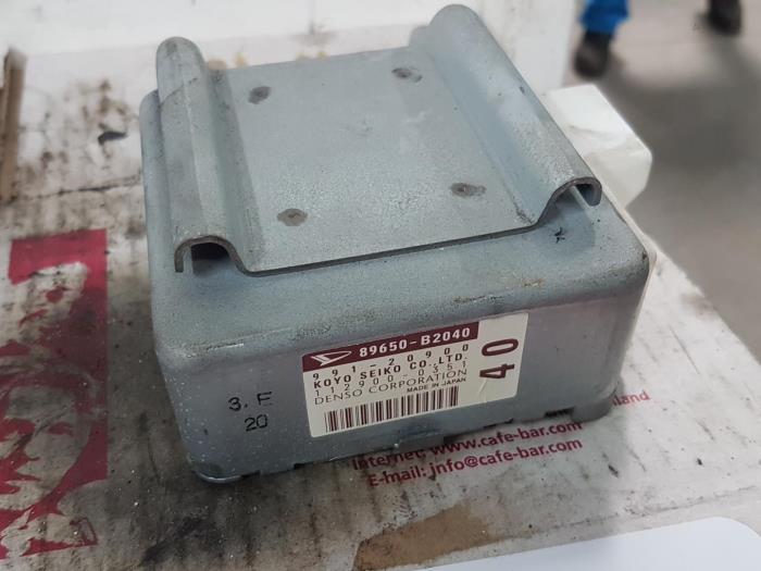 Usagé Ordinateur direction assistée Daihatsu Cuore (L251/271/276) 1.0 12V DVVT Prix € 35,00 Règlement à la marge proposé par De Witte Boerderij AutoMotive