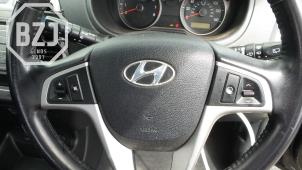 Gebrauchte Airbag links (Lenkrad) Hyundai i20 1.4i 16V Preis € 75,00 Margenregelung angeboten von BZJ b.v.