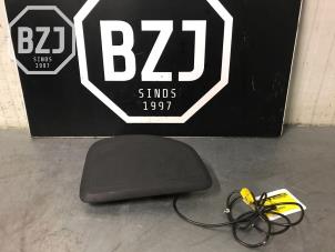 Usados Asiento de airbag Opel Adam Precio € 85,00 Norma de margen ofrecido por BZJ b.v.