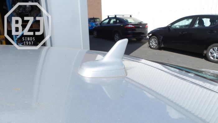 Używane Antena GPS Audi A5 Cena € 75,00 Procedura marży oferowane przez BZJ b.v.
