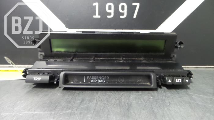 Interior display Kia Venga, 2010 / 2019 1.4 CRDi 16V, MPV, Diesel, 1.396cc, 66kW (90pk), FWD, D4FC, 2010-02 / 2019-03, YNF5D3; YNF5D4; YNSF5D3; YNSF5D4; YNSF5DA; YNSF5DB (Used)