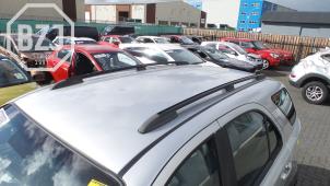 Used Roof rail kit Kia Sorento Price on request offered by BZJ b.v.