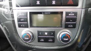 Used Climatronic panel Hyundai Santa Fe II (CM) Price on request offered by BZJ b.v.