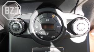 Usados Panel Climatronic Ford Fiesta Precio de solicitud ofrecido por BZJ b.v.