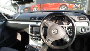 Usados Salpicadero Volkswagen Passat Precio de solicitud ofrecido por BZJ b.v.