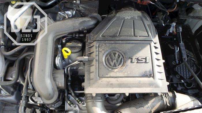 Engine from a Volkswagen Polo VI (AW1) 1.0 TSI 12V 2018