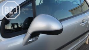 Używane Lusterko zewnetrzne lewe Peugeot 207 Cena na żądanie oferowane przez BZJ b.v.