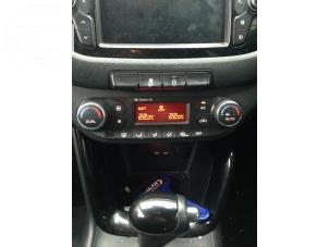 Used Climatronic panel Kia Cee'D Price on request offered by BZJ b.v.
