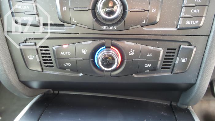 Climatronic panel from a Audi A5 2011
