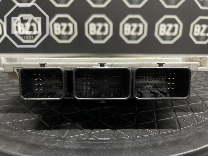 Engine management computer from a Ford KA+ 2018