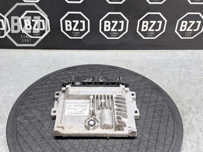 Used Engine management computer Ford Kuga II (DM2) Price on request offered by BZJ b.v.