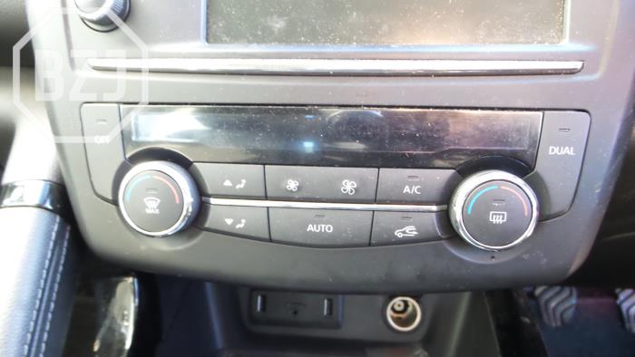 Używane Panel climatronic Renault Kadjar (RFEH) Cena na żądanie oferowane przez BZJ b.v.