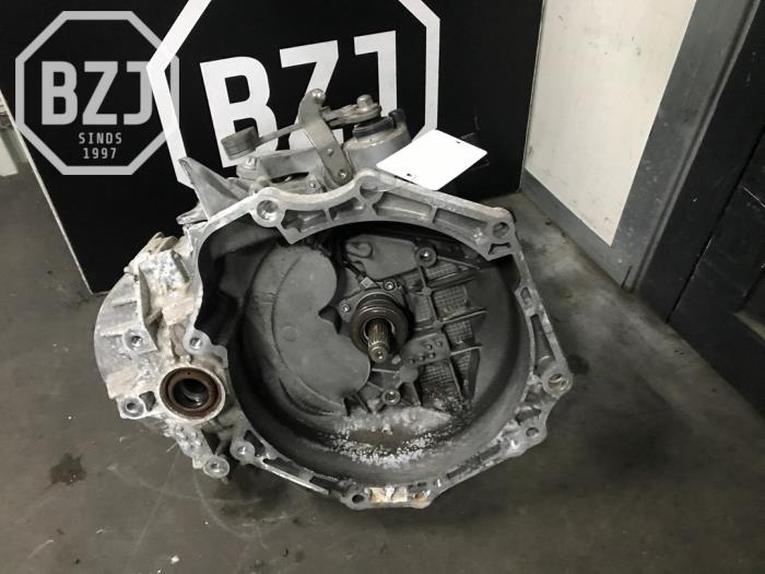 Gebrauchte Getriebe Opel Meriva Preis auf Anfrage angeboten von BZJ b.v.
